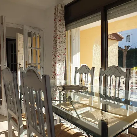Esperanza 4bedroom With Air-conditioning & Private Swimming Pool Villa