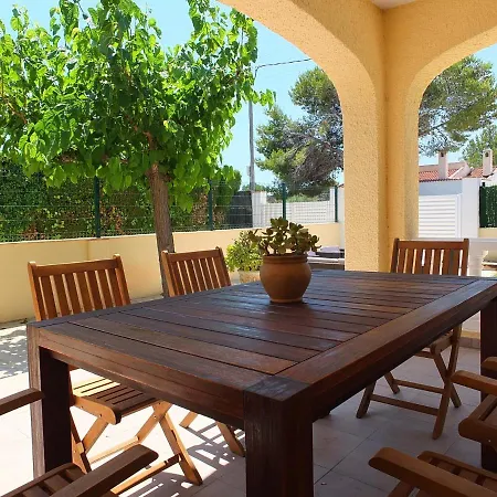 Villa Esperanza 4bedroom With Air-conditioning & Private Swimming Pool